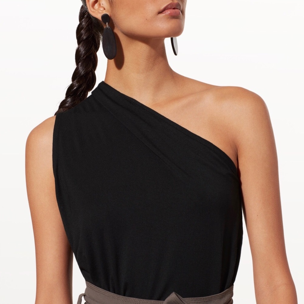 NWT FINAL PRICE DROP one shoulder tank
